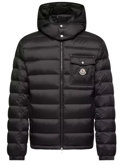 Moncler Verith Quilted Down Jacket In Black