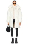 Moncler Verone 2 Snap-front Puffer Jacket In White