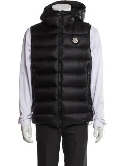Pre-owned Moncler Vest In Black