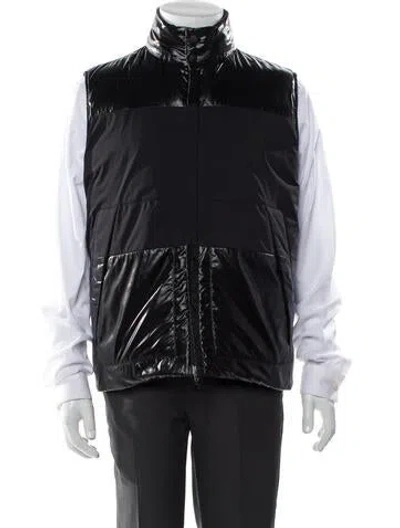 Pre-owned Moncler Vest In Gray