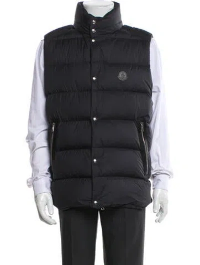 Pre-owned Moncler Vest In Gray