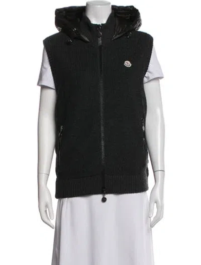 Pre-owned Moncler Vest In Grey