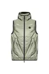 Moncler Gilet Moretan À Capuche In Medium Green