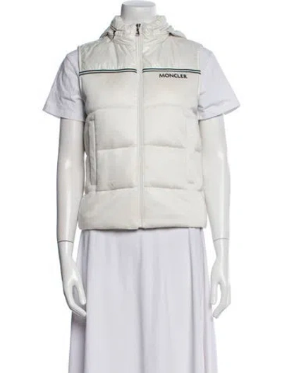 Pre-owned Moncler Vest In Neutral