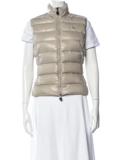 Pre-owned Moncler Vest In Neutral