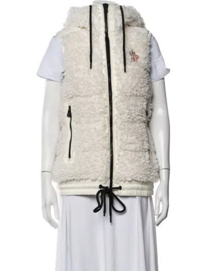 Pre-owned Moncler Vest In Neutrals