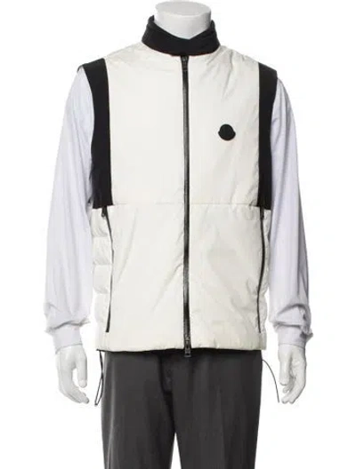 Pre-owned Moncler Vest In Neutrals/white