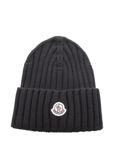 Pre-owned Moncler Vintage 2020s Logo-patch Ribbed-knit Beanie Hat In Black