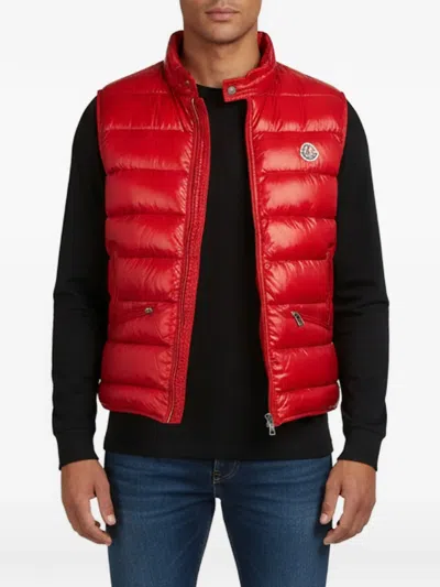 Pre-owned Moncler Vintage Gui Padded Gilet In Red