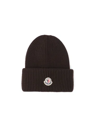 MONCLER VIRGIN WOOL AND CASHMERE BEANIE