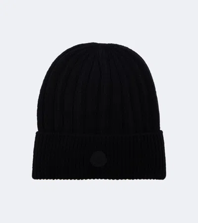 Moncler Virgin Wool Beanie In Black