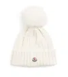 Moncler Bonnet En Cachemire Et Laine Avec Pompon In White