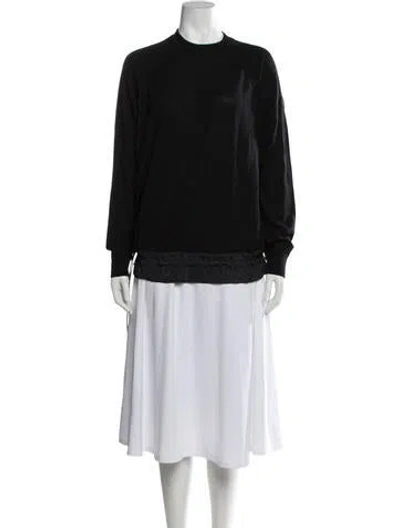 Pre-owned Moncler Virgin Wool Crew Neck Sweater In Black