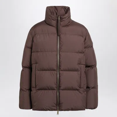 Moncler Vivantesse Shell Quilted Down Jacket In Burgundy