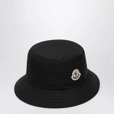 Moncler Water Repellent Bucket Hat In Black