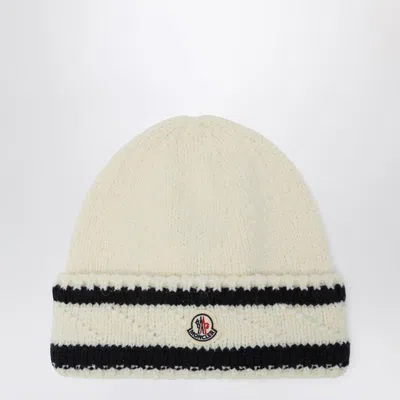 Moncler White And Hat