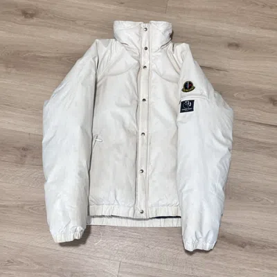 Pre-owned Moncler White Puffer Jacket