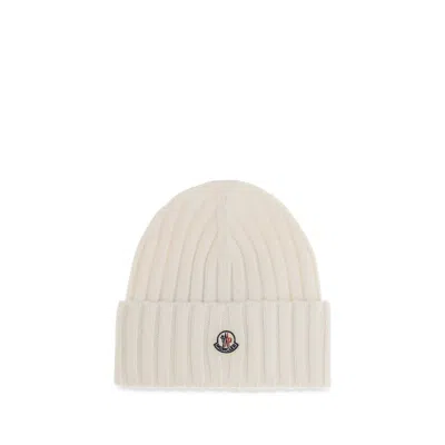 MONCLER WHITE WOOL OVES ARIES BEANIE