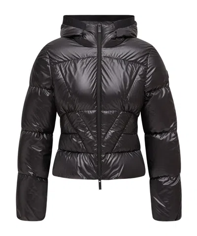 Moncler Wineck Hooded Quilted Short Down Jacket In Black