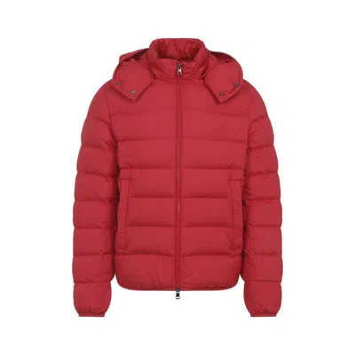 Moncler Wintercoat In Red
