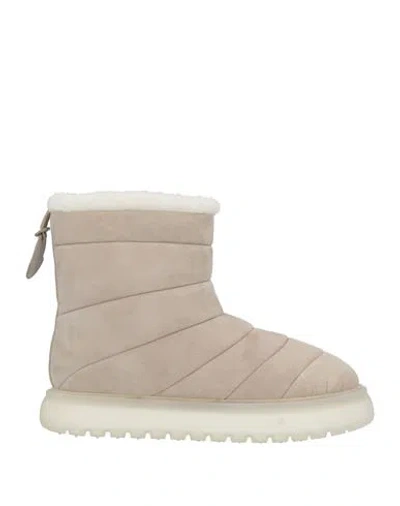 Moncler Woman Ankle Boots Light Grey Size 10 Leather In Neutral
