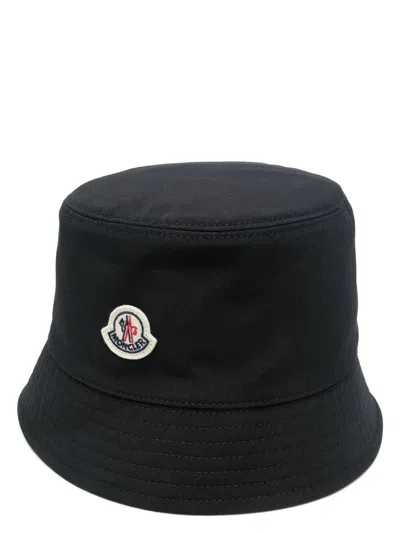 MONCLER WOMEN'S LOGO BUCKET HAT