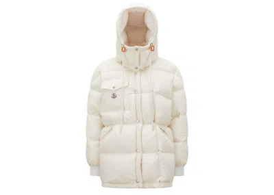 Pre-owned Moncler Women's  Karakorum Cotton Short Down Jacket In White (i20931a00182597ao041)
