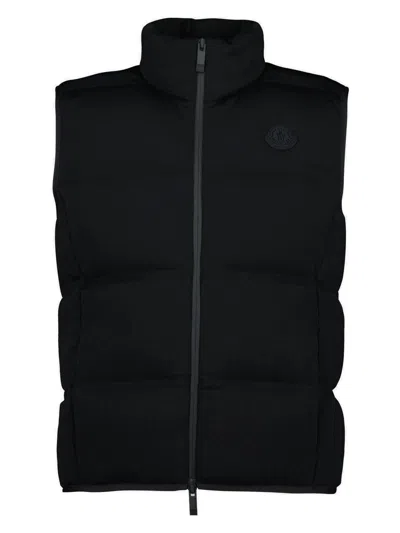 MONCLER WOMEN'S ZIP UP QUILTED VEST