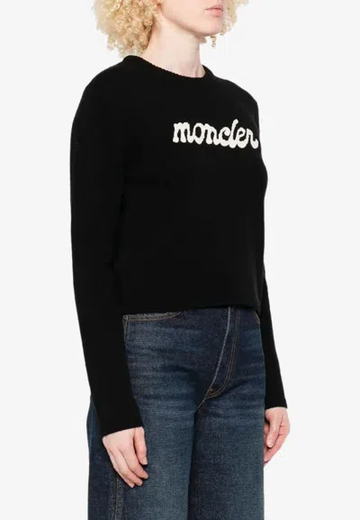 Moncler Cropped Sweater With Contrasting Embroidered Logo In Black