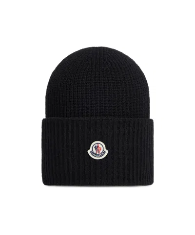 Moncler Wool Beanie In Black
