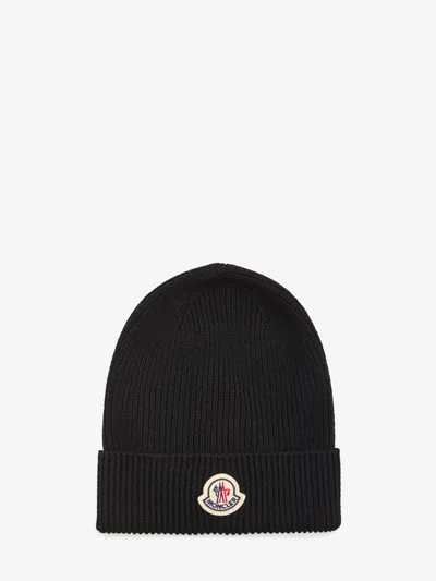 Moncler Wool Beanie In Black