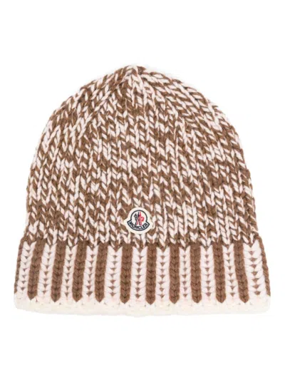 Moncler Wool Beanie In Braun