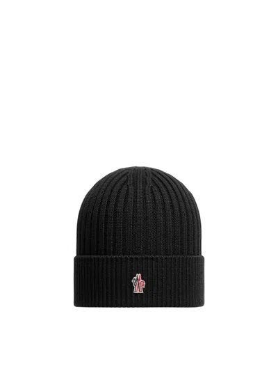 Moncler Wool Beanie In Nero