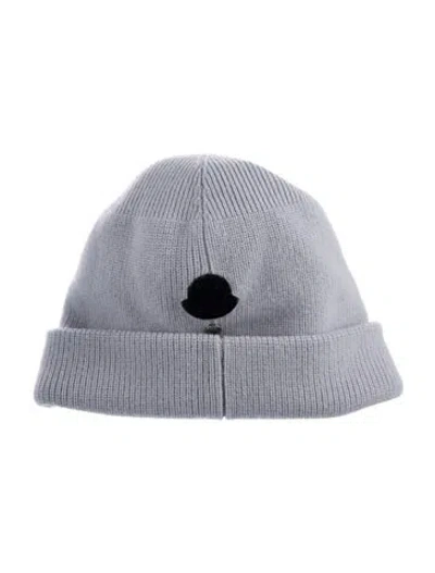 Pre-owned Moncler Wool Beanie In Purple