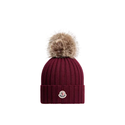 Moncler Bonnet En Laine Avec Pompon In Red