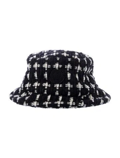 Pre-owned Moncler Wool Bucket Hat In Black
