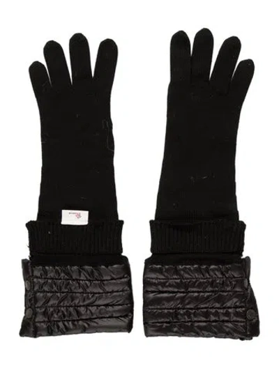 Pre-owned Moncler Wool Gloves In Black