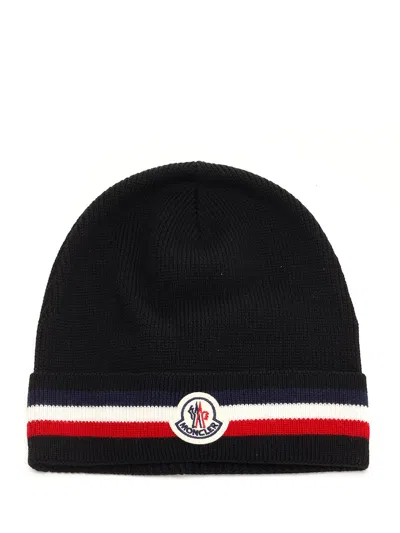 Moncler Wool Hat In Black