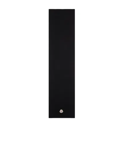 Moncler Wool Scarf In Black