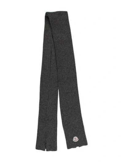 Pre-owned Moncler Wool Scarf In Gray
