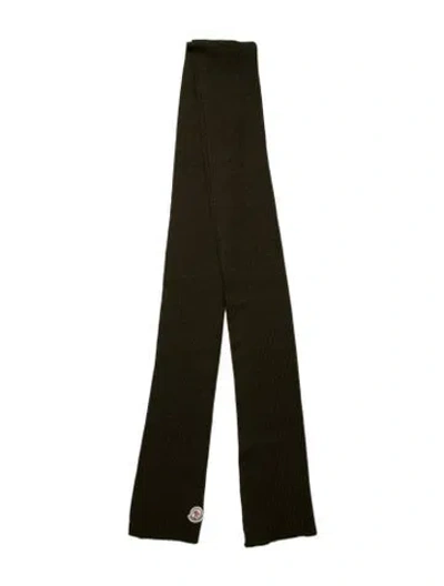 Pre-owned Moncler Wool Scarf In Green