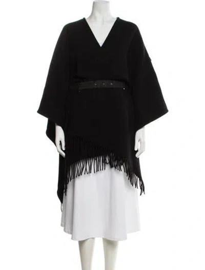 Pre-owned Moncler Wool V-neck Sweater In Black