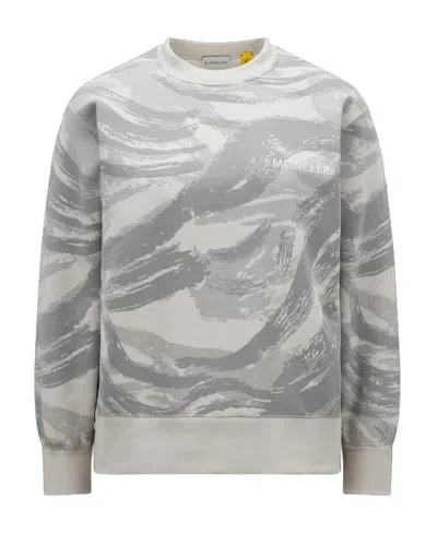 Moncler X Hyke Logo Printed Crewneck Sweatshirt In Gray