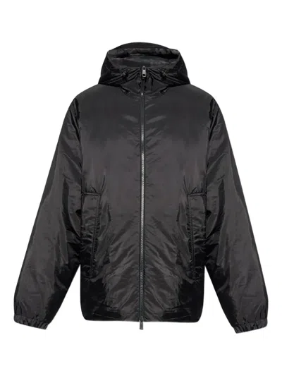 Moncler Zip-fastening Hooded Puffer Jacket In Black