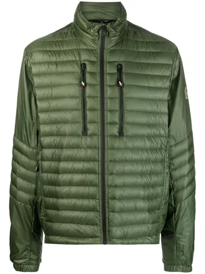 Moncler Zipped-up Quilted Jacket In Grün