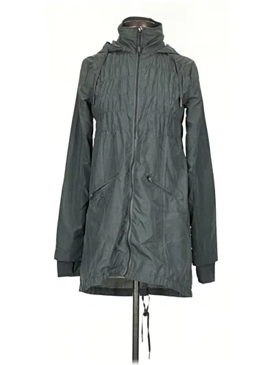 Pre-owned Mondetta Raincoat In Green