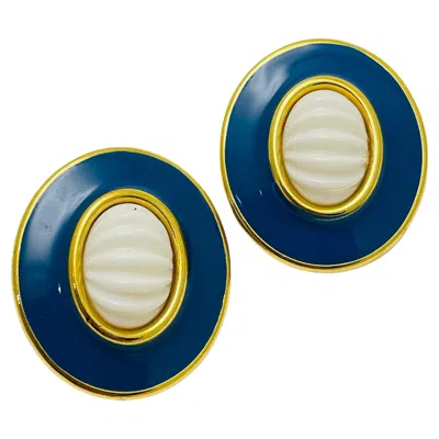 Pre-owned Monet Gold Enamel Faux White Coral Designer Runway Clip On Earrings