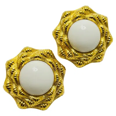Pre-owned Monet Signed Gold Tone White Lucite Designer Clip On Earrings
