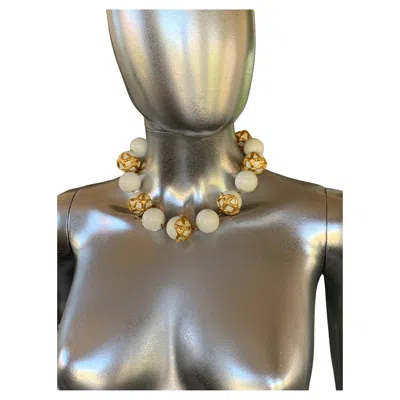 Pre-owned Monet Vintage 80s  Glam Gold Bamboo Wrapped White Sphere Neclace