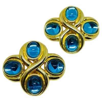 Pre-owned Monet Vintage  Gold Tone Blue Glass Designer Clip On Earrings